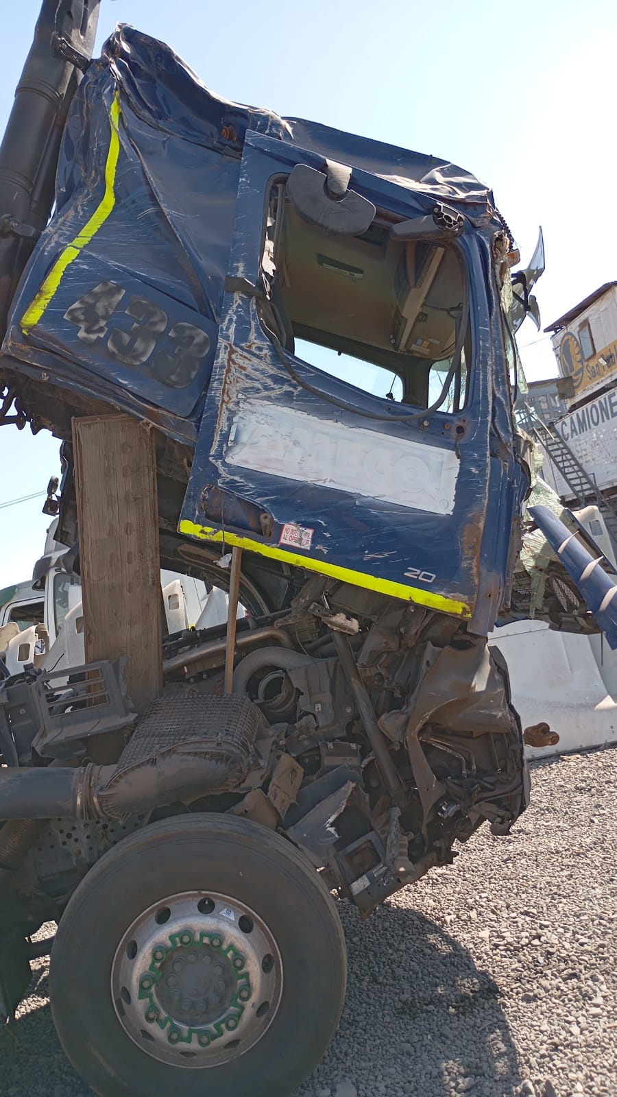 MOTOR DE PARTIDA Mercedes-Benz NEW ACTROS 2045 2018  USADO  EN DESARME